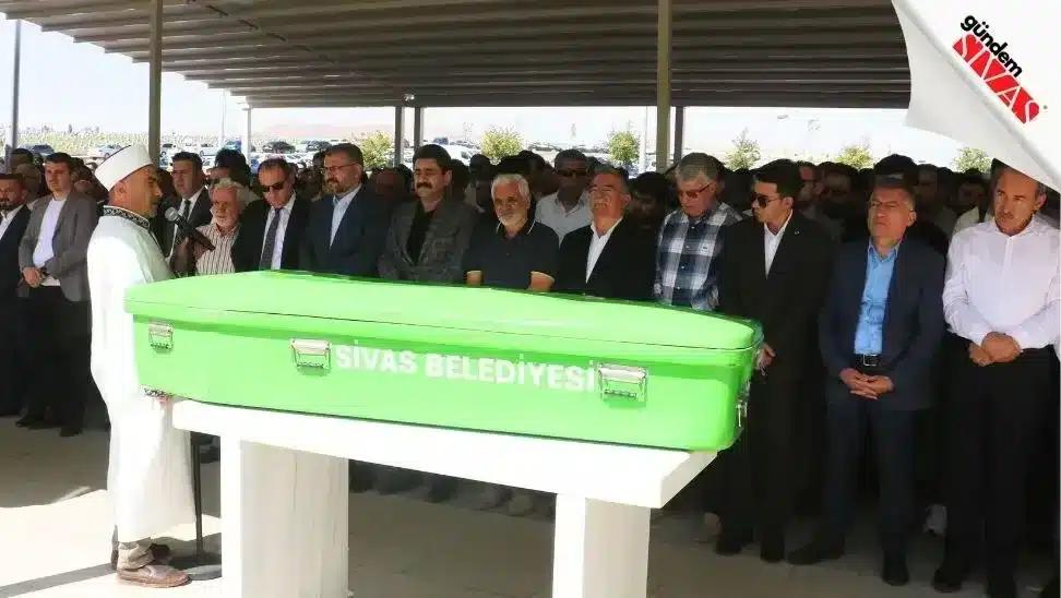 Hayatını Kaybeden Meclis Üyesi Defnedildi