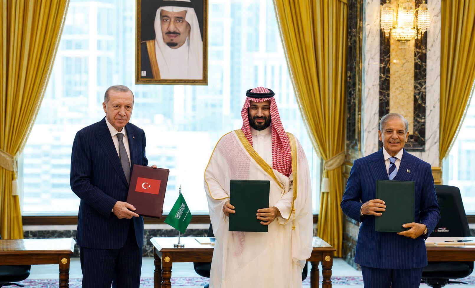 Bölgesel Dengeleri Değiştirecek İmza!