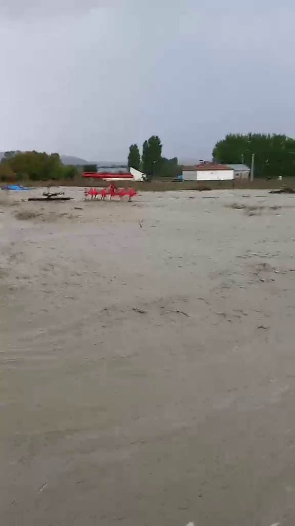 Sivas’ta kuvvetli sağanak maddi hasara yol açtı