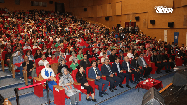 Sivaslılar Geleneksel Türk Müziğiyle Büyülendi