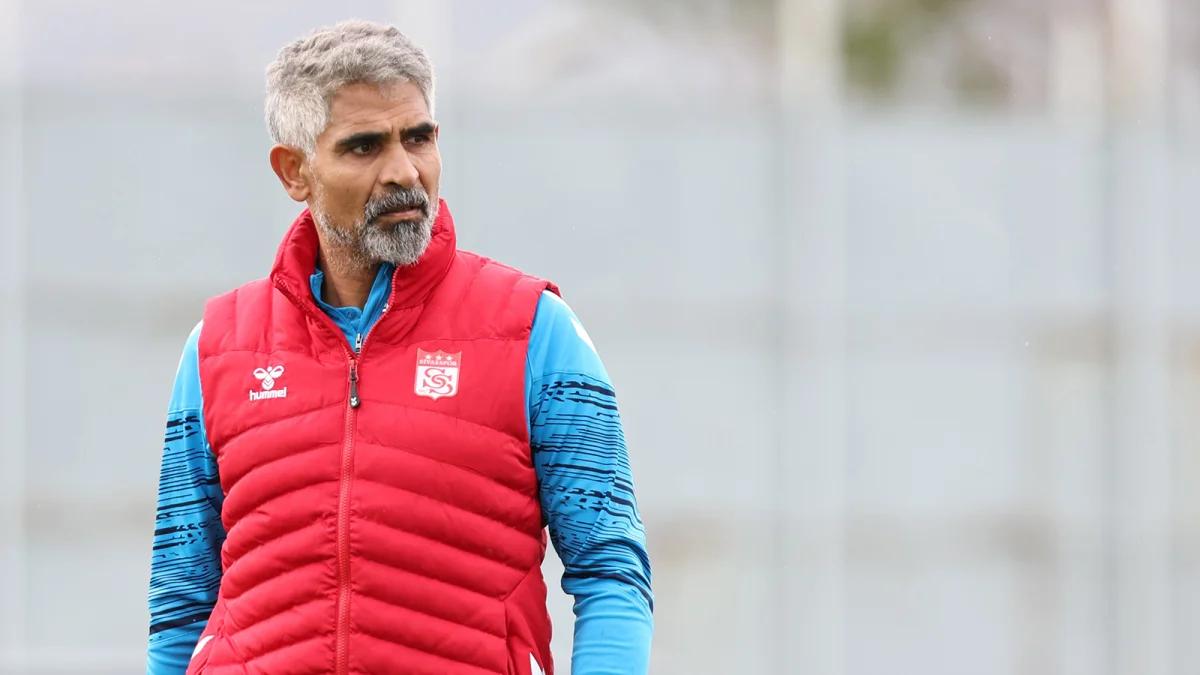 İsmet Taşdemir’den Duygusal Veda: Sivasspor Süper Lig’e En Kısa Sürede Dönecek