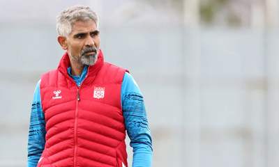 İsmet Taşdemir’den Duygusal Veda: Sivasspor Süper Lig’e En Kısa Sürede Dönecek