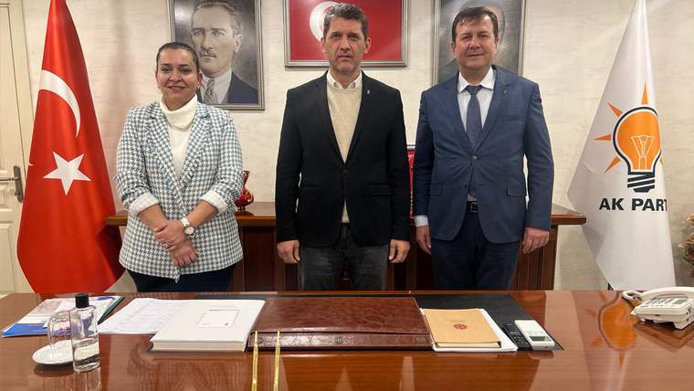 AK Parti Korkuteli İlçe teşkilatında sıcak buluşma - Birlik Haber Ajansı