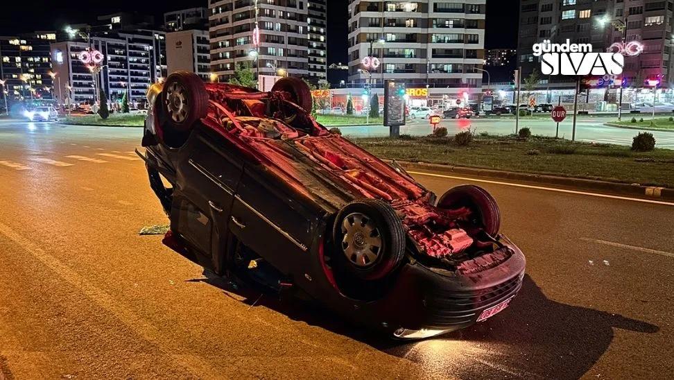 Sivas'ta Araç Kontrolden Çıktı: 6 Yaralı!