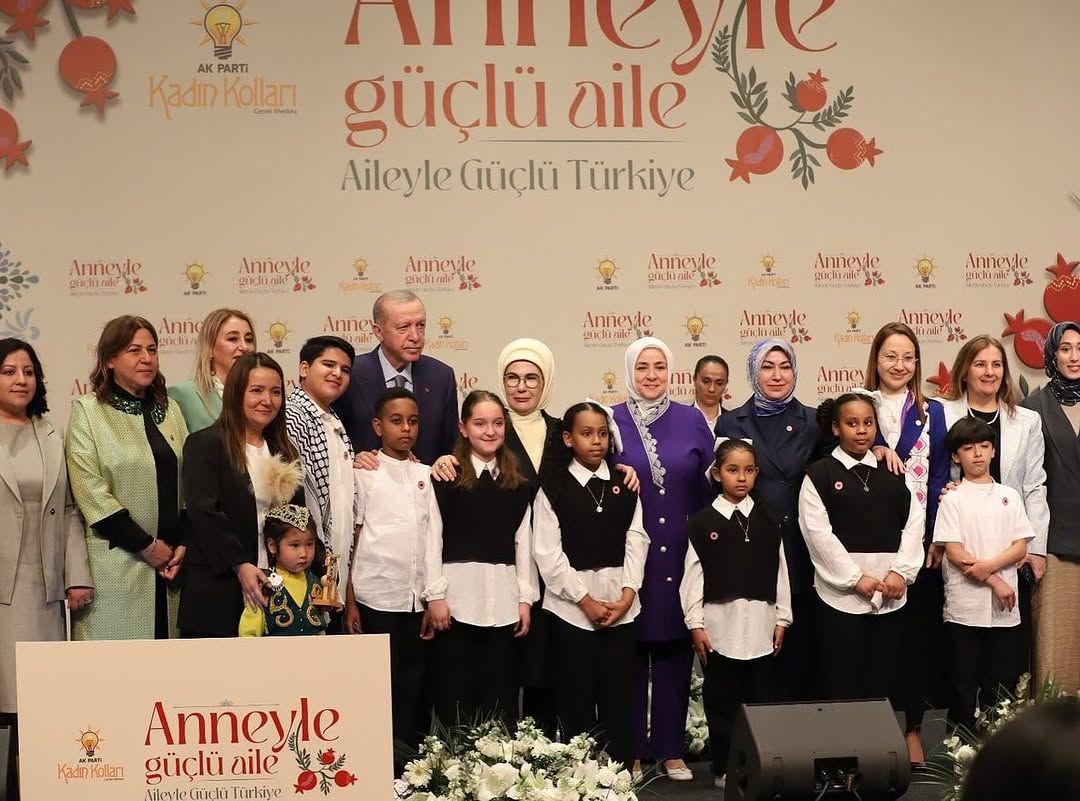 Sivas Olgunlaşma Enstitüsü’nden Cumhurbaşkanı Erdoğan’a “Fetih” Tılsımlı Gömlek