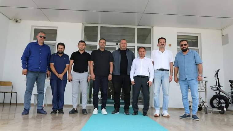 Sivas Belediye Spor Kulüp Başkanı Kaya'ya Karakucak Güreşleri Ziyareti