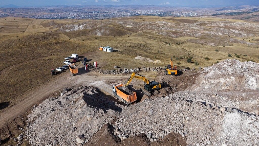 İlk sevkiyat Çerçideresi’ndeki yeni taş ocağından yapıldı