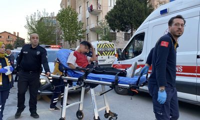 Gençlerin Parktaki Tartışması Silahlı Kavgaya Dönüştü: 17 Yaşındaki Genç Yaralandı