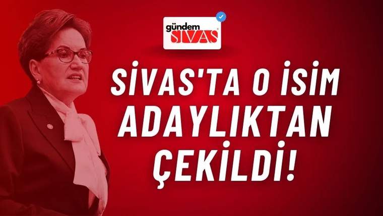 Kırmızı arka planda bir kişi konuşma yapıyor, üzerinde Sivas yazılı bir logo var.