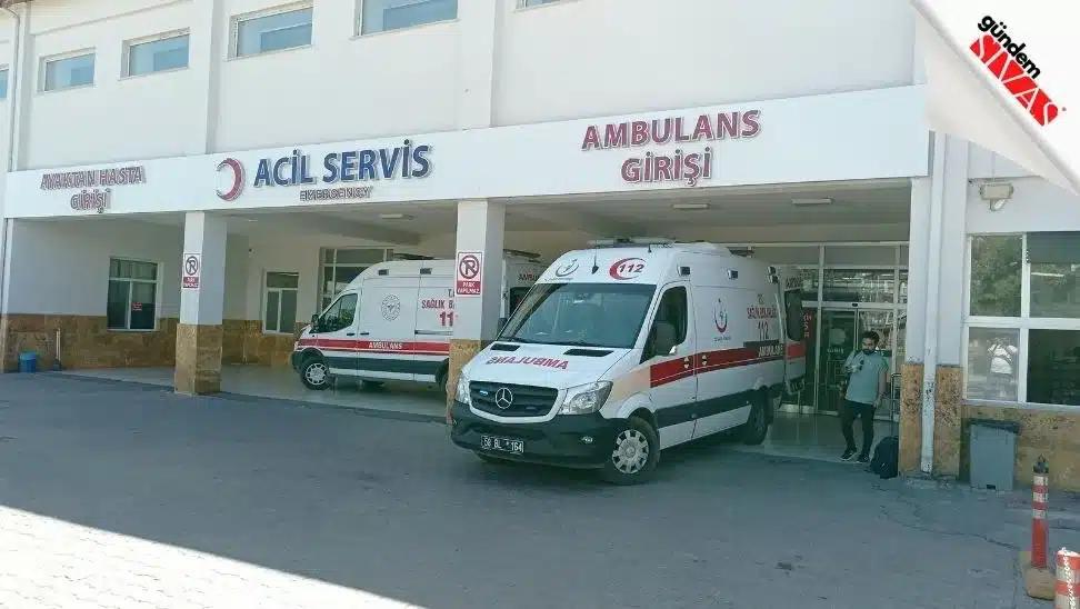 Sivas’ta Çıkan Kavgada 3 Kişi Yaralandı