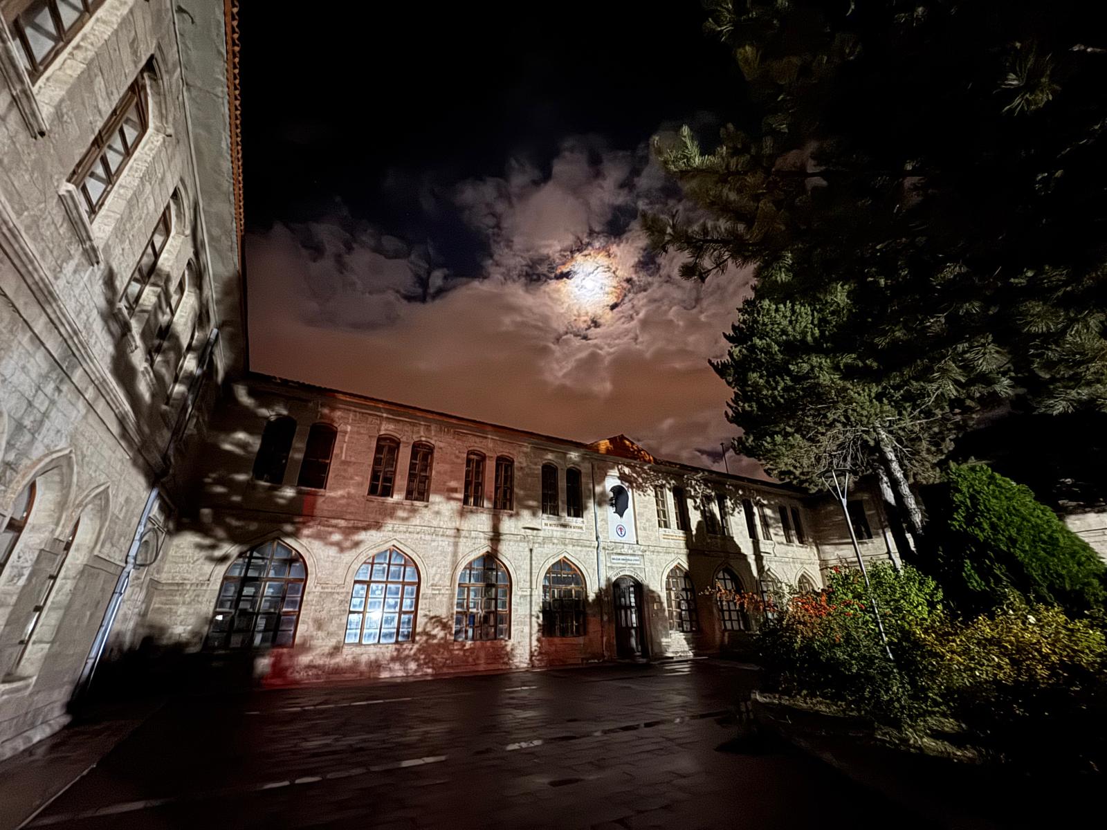 Selçuk Anadolu Lisesi: Sivas’ın Eğitimdeki Parlayan Yıldızı