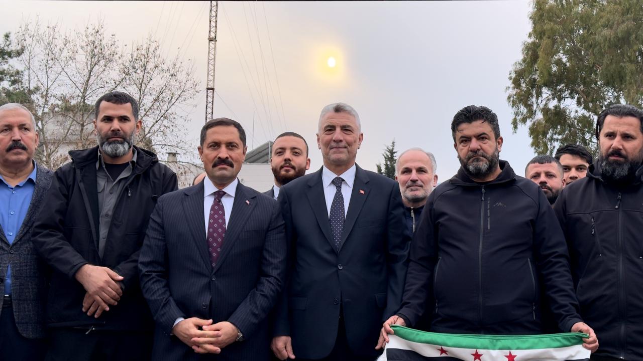 Bakan Bolat'tan Hataylı esnafa müjde - Birlik Haber Ajansı