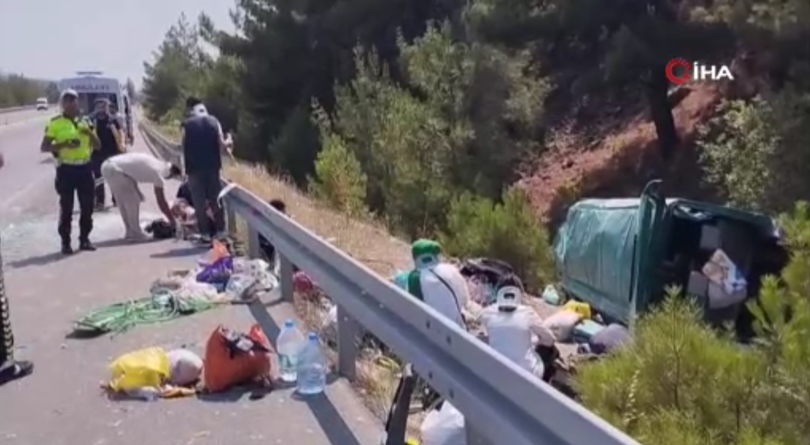 Sivas'ta Minibüs Kazası: Araç Takla Attı, Çok Sayıda Yaralı Var
