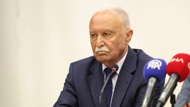 Sivasspor’da Kriz Derinleşiyor! Kaplan’dan Kritik Uyarı: Kulüp Çok Zor Durumda