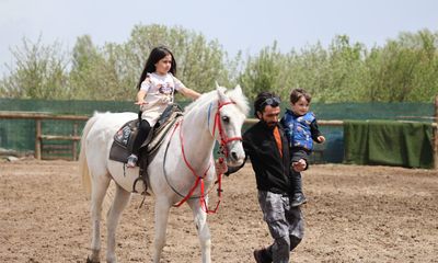 Tarihi Dizilerle Kadınlarda Binicilik Tutkusu Artıyor: Sivas'ta Ata Binme Rüzgarı