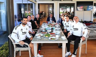 Beşiktaş Başkanı Adalı, Derbi Öncesi Takımla Moral Yemeğinde