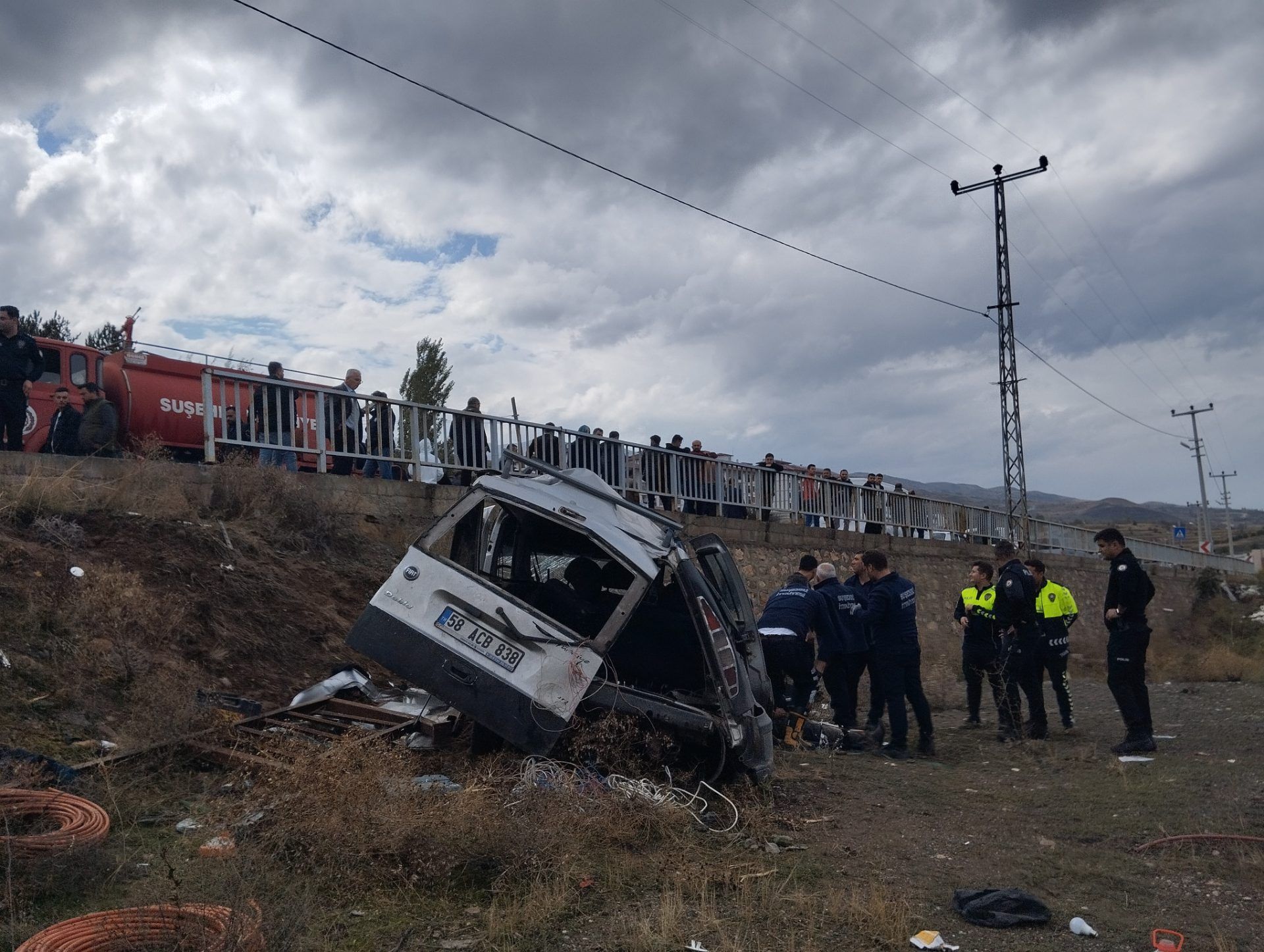 1 kişi öldü, 2’si ağır 4 yaralı: Sivas’ta kaza