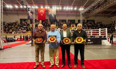 Sivas’ta Boks Şöleni; Efsane İsimlere Vefa Ödülü