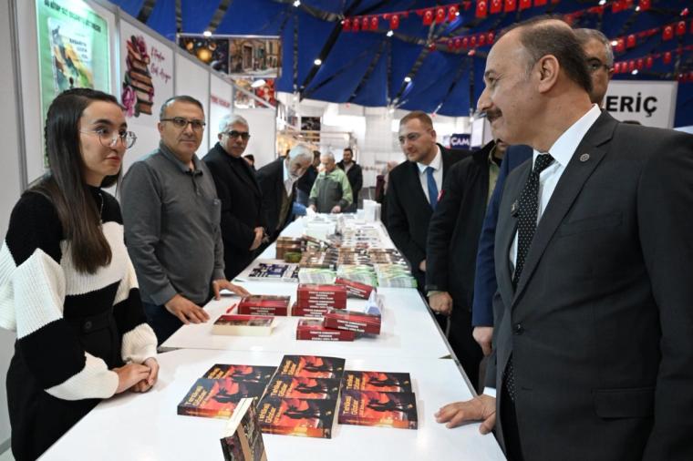 "Bilgi üretmek, güçlü toplum olmanın anahtarıdır"