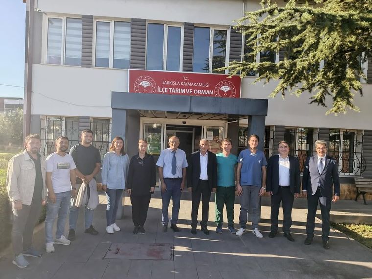 Sivas İl Tarım ve Orman Müdürü Şarkışla'da Çiftçileri ve Personeli Ziyaret Etti