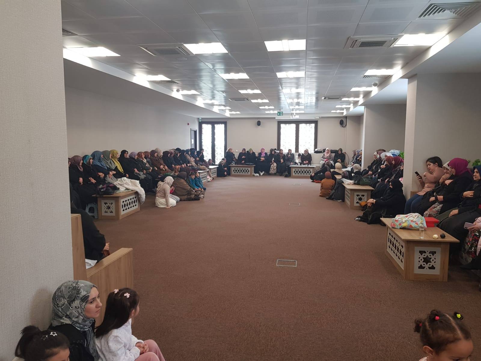 Kars’ta kadınlara yönelik Miraç Kandili özel programı düzenlendi - Birlik Haber Ajansı