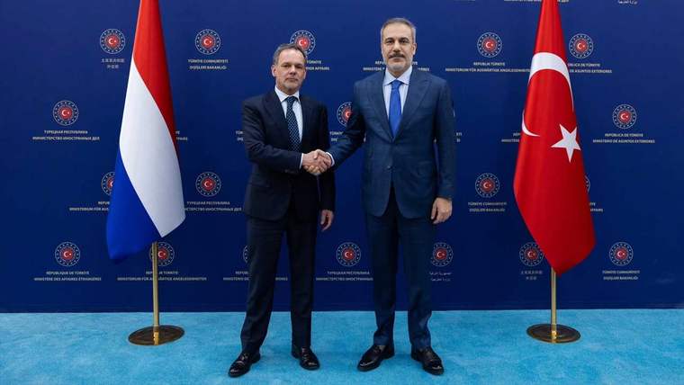 Hakan Fidan, Hollandalı Mevkidaşı Caspar Veldkamp ile Ankara'da görüştü - Birlik Haber Ajansı