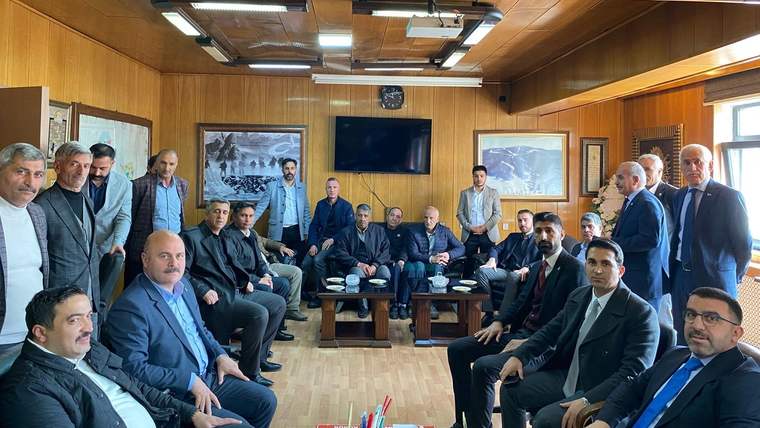 AK Parti Kars Milletvekili Adem Çalkın'dan, Sarıkamış Belediyesine ziyaret - Birlik Haber Ajansı