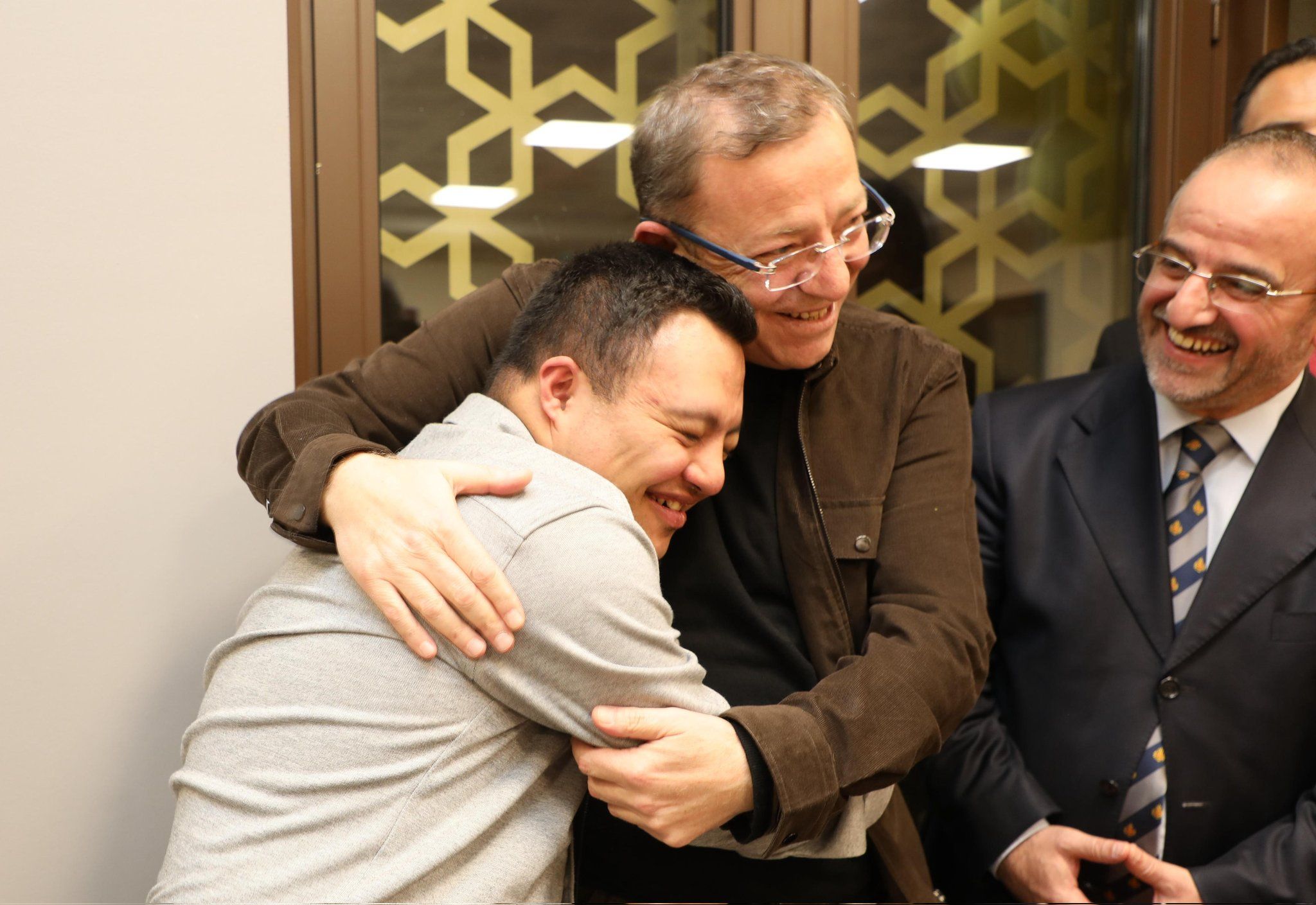 Vali Ziya Polat, Down Sendromlu bireylerle bir araya geldi - Birlik Haber Ajansı
