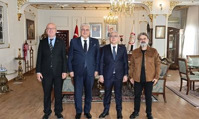 Sivas Valisi Şimşek, Divriği Ulucami ve Darüşşifası Belgesel Çalışmasını Değerlendirdi