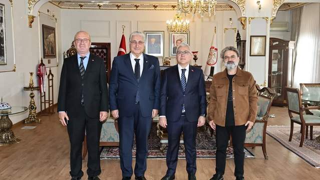 Sivas Valisi Şimşek, Divriği Ulucami ve Darüşşifası Belgesel Çalışmasını Değerlendirdi