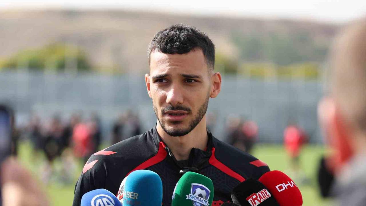 Sivasspor’da 5 buçuk haftalık dönüş sonrası hedef netleşti