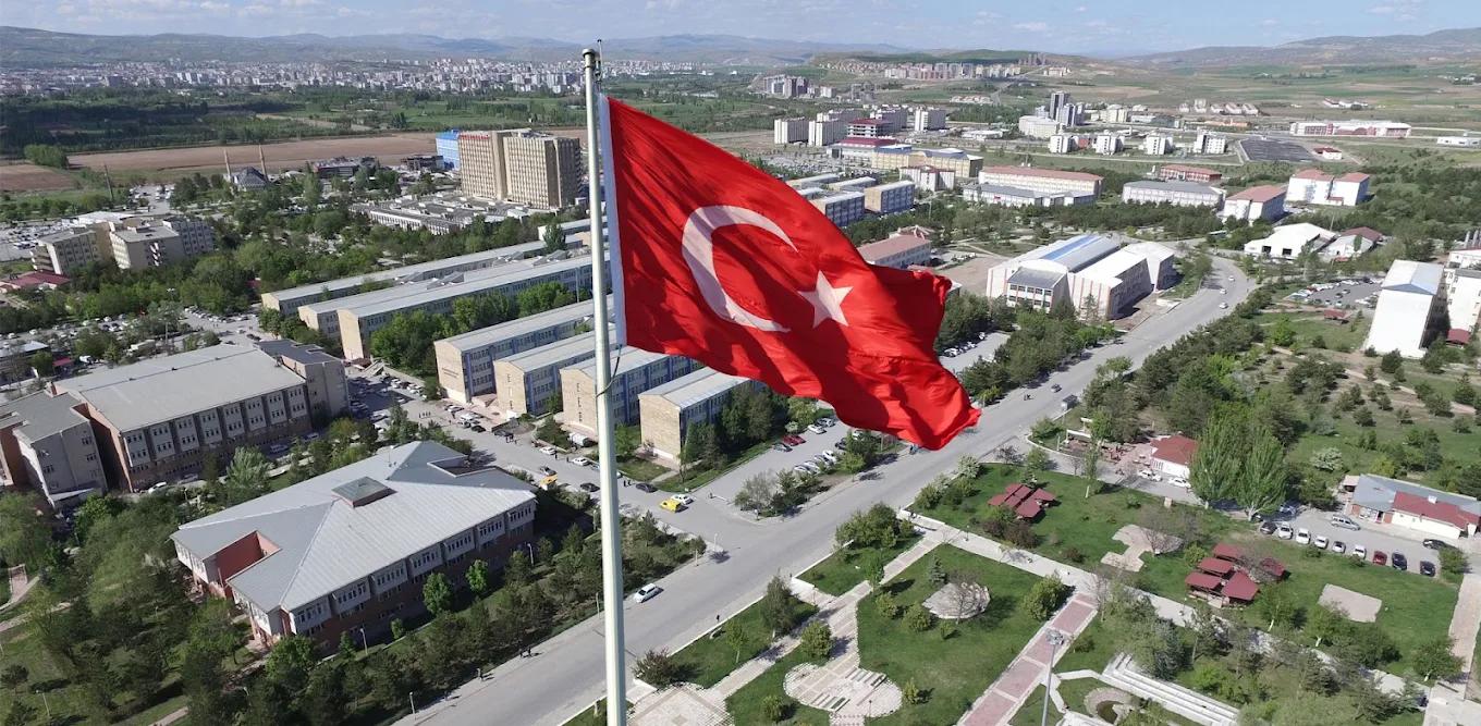 Sivas Cumhuriyet Üniversitesi 3 Alanda Dünya Listesinde