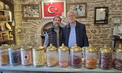 Sivas İl Kültür ve Turizm Müdürü Aziz Erdoğan, İstanbul'daki Hemşehrisini Ziyaret Etti