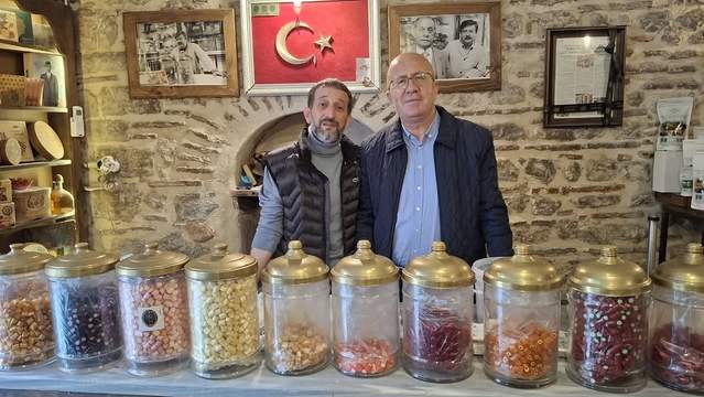 Sivas İl Kültür ve Turizm Müdürü Aziz Erdoğan, İstanbul'daki Hemşehrisini Ziyaret Etti