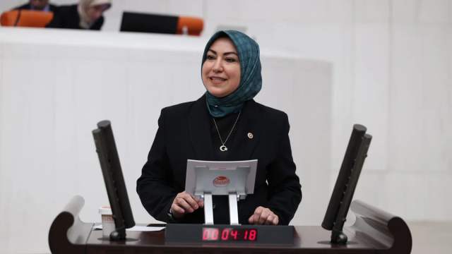 TBMM’de Sivas Gündemi: Rukiye Toy’dan 200 Milyar Lirayı Aşan Yatırımların Detaylı Bilançosu