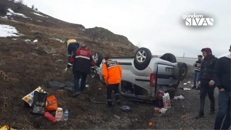 Trafik Kazasında Araç Ters Döndü