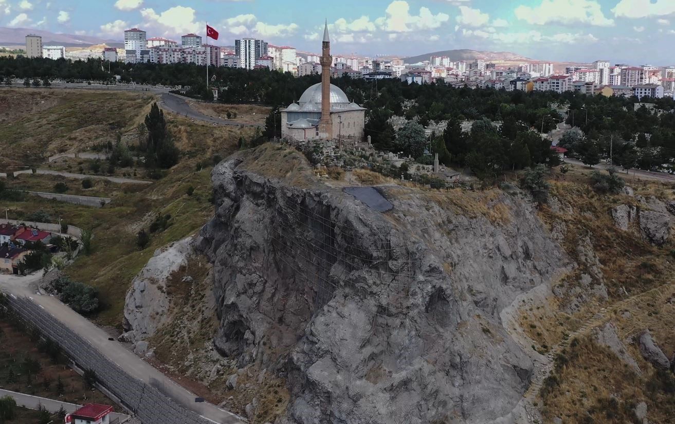 Yukarı Tekke’de tehlikeye karşı kapsamlı çalışma