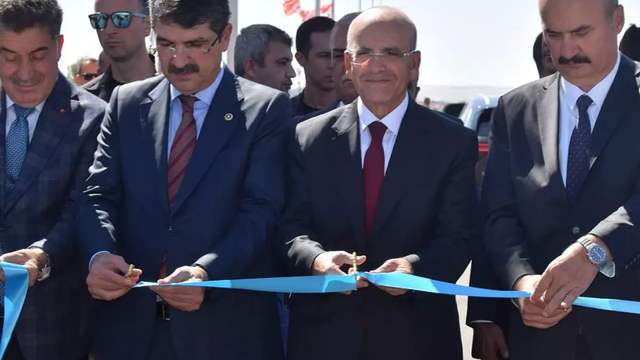 Bakan Şimşek: Batman muhtemelen bu gidişle büyükşehir olacak