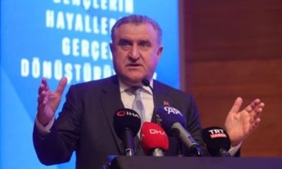 Bakan Bak: Üniversiteli gençlerimize 120 milyon TL destekte bulunuyoruz - Birlik Haber Ajansı