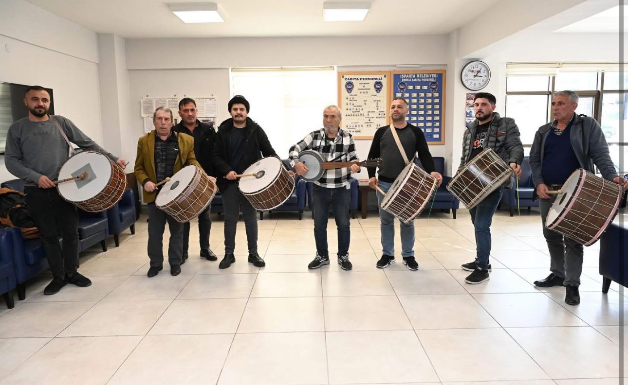 Isparta’da Ramazan davulcuları göreve hazır - Birlik Haber Ajansı