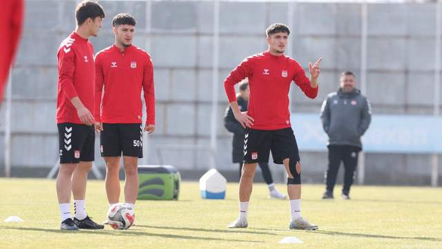 Özbelsan Sivasspor - Aliağa FK Maçı Hazırlıkları Başladı