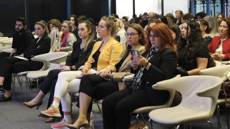 Çankaya'da kadınlar için 'eşitlik' konuşuldu - Birlik Haber Ajansı