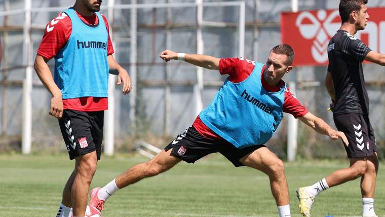 Özbelsan Sivasspor, Amedspor Deplasmanı İçin Sahaya Kilitlendi