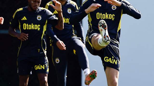 Fenerbahçe, Stuttgart Maçı Hazırlıklarına Başladı