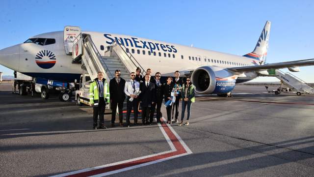Sivas İzmir arası ikinci uçak seferleri başladı!