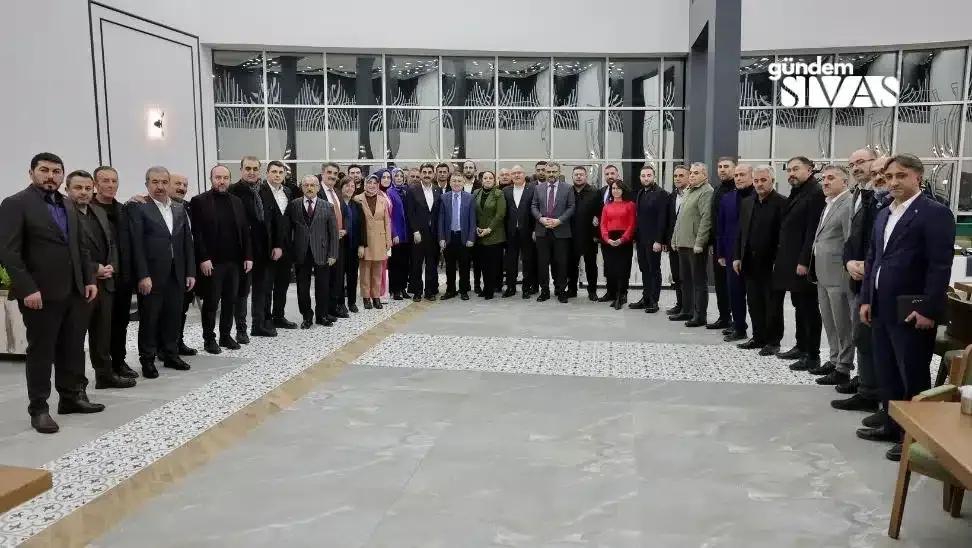 AK Parti Sivas'ta Seçim Çalışmalarını Hızlandırdı