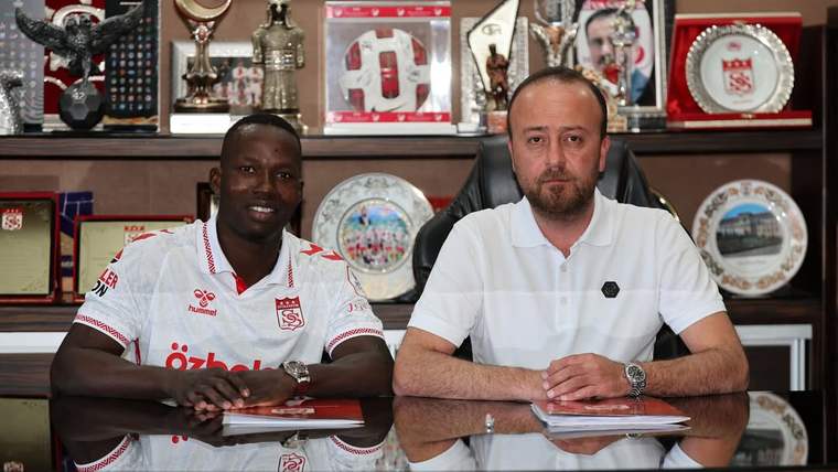 Sivasspor Kadrosuna Mali'li Sağ Kanat Aly Malle Katıldı