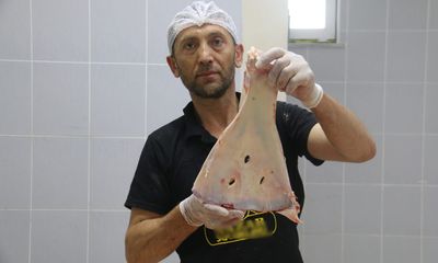 Sivas’ta Kasaplar Selçuklu Geleneğini Yaşatıyor: Büyüye Karşı Kemik Kırma Ritüeli