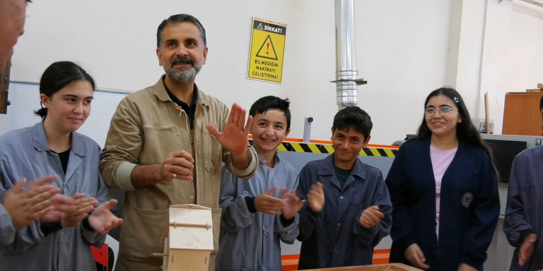 "Zanaat atölyeleri", yarıyıl tatilinde de öğrencilere kapılarını açtı - Birlik Haber Ajansı