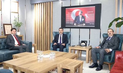 Sivas'ta Eğitim ve Ekonomi İş Birliği: İl Müdürleri Fatih Erdoğan'ı Ziyaret Etti